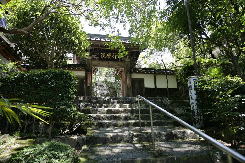 Temple Lodging Shukubo Kakurinbo Minobu Eksteriør billede
